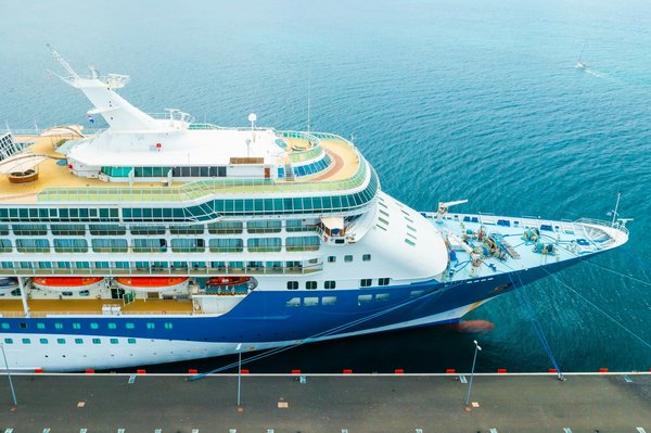 Le monde en croisière : Destinations, divertissement et conseils essentiels